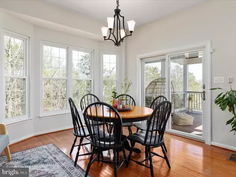 Dining - 20270 Glenrobin Ter, Ashburn, VA 20147 photo 3 of 3