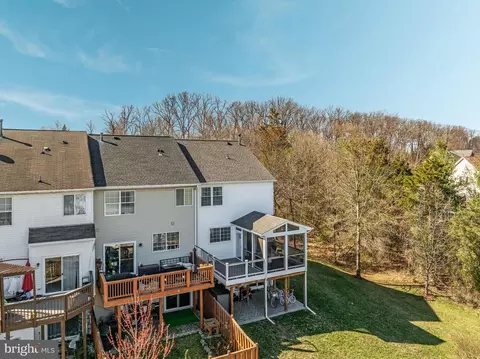 Other - 20270 Glenrobin Ter, Ashburn, VA 20147 photo 10 of 11