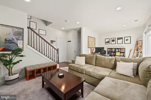 22281 Pinecroft Ter, Ashburn, VA 20148 photo 29