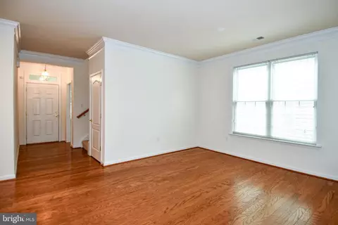 20559 Crescent Pointe Pl, Ashburn, VA 20147 photo 6