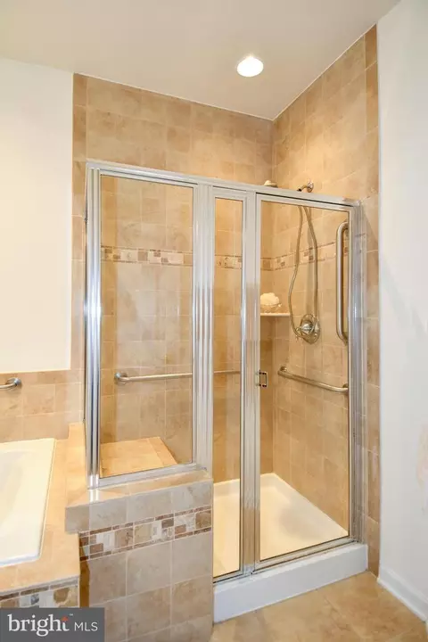 20559 Crescent Pointe Pl, Ashburn, VA 20147 photo 21