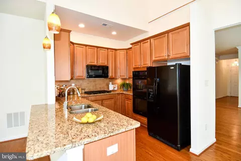 20559 Crescent Pointe Pl, Ashburn, VA 20147 photo 12