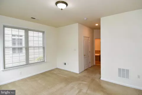 20559 Crescent Pointe Pl, Ashburn, VA 20147 photo 16