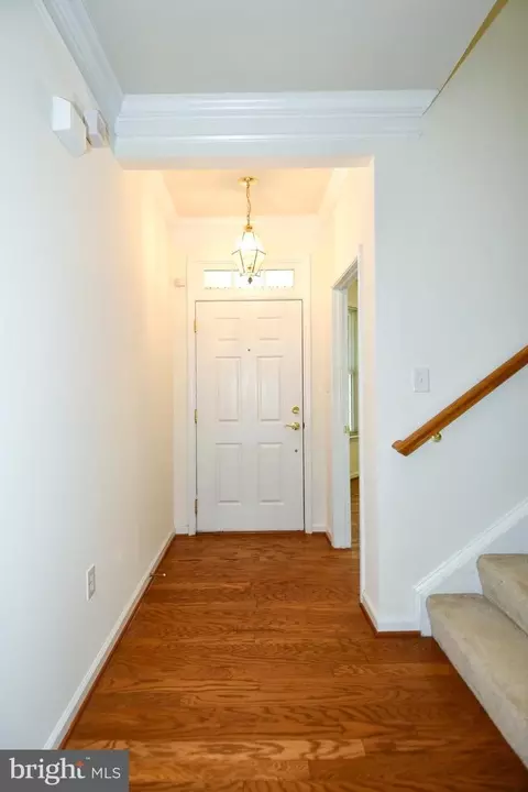 20559 Crescent Pointe Pl, Ashburn, VA 20147 photo 3