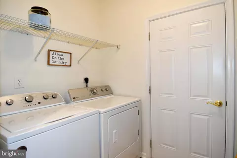 20559 Crescent Pointe Pl, Ashburn, VA 20147 photo 26