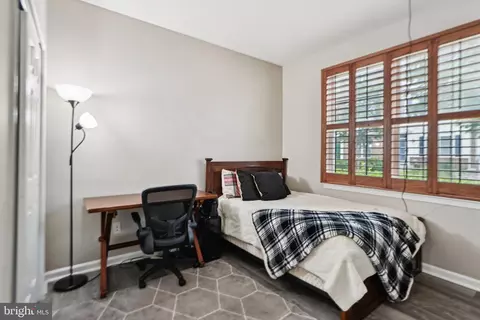 25149 Shultz Ter, Chantilly, VA 20152 photo 5