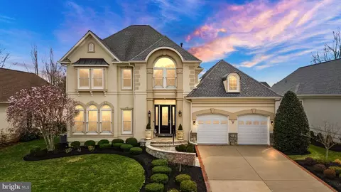 43524 Jackson Hole Cir, Leesburg, VA 20176