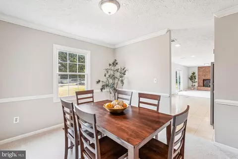 1603 E Holly Ave, Sterling, VA 20164 photo 4