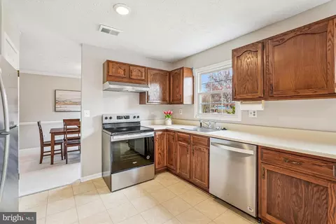 1603 E Holly Ave, Sterling, VA 20164 photo 15