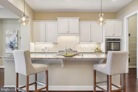 Kitchen - 42556 Dreamweaver Dr, Brambleton, VA 20148 photo 1 of 1