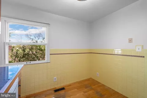 Other - 506 W Maple Ave, Sterling, VA 20164 photo 4 of 11