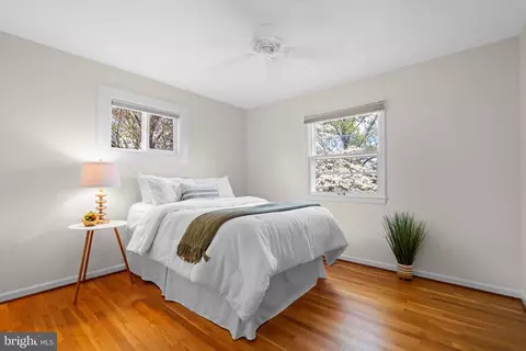Bedroom - 506 W Maple Ave, Sterling, VA 20164 photo 1 of 5