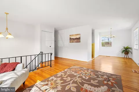 Living - 506 W Maple Ave, Sterling, VA 20164 photo 4 of 6