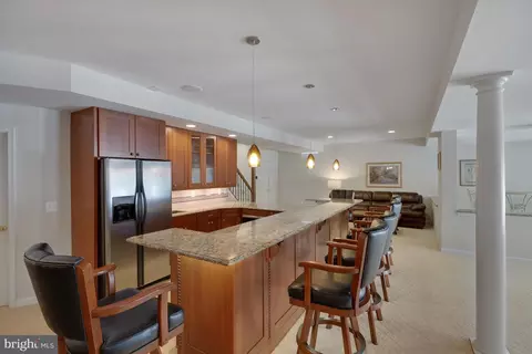 Kitchen - 43853 Arborvitae Dr, Ashburn, VA 20147 photo 3 of 3