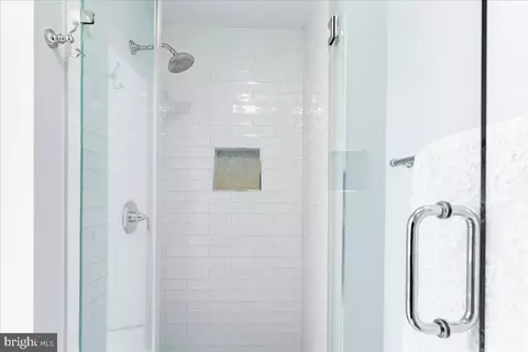 42907 Olander Sq, Chantilly, VA 20152 photo 27