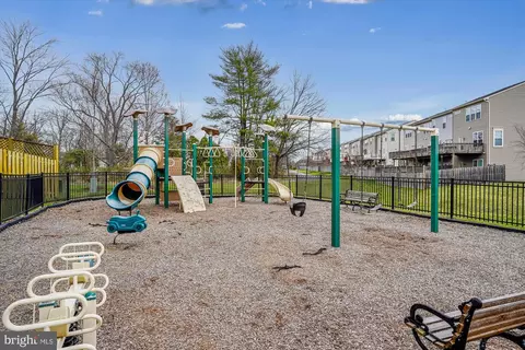 42907 Olander Sq, Chantilly, VA 20152 photo 55