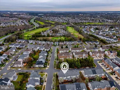 42907 Olander Sq, Chantilly, VA 20152 photo 36