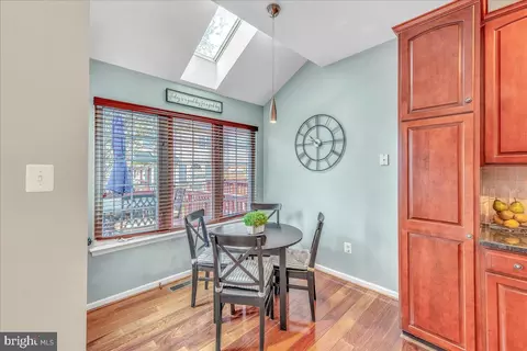 42907 Olander Sq, Chantilly, VA 20152 photo 13