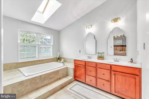 42907 Olander Sq, Chantilly, VA 20152 photo 26