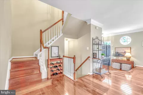 42907 Olander Sq, Chantilly, VA 20152 photo 19