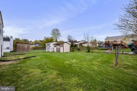 1306 E Beech Rd, Sterling, VA 20164 photo 31