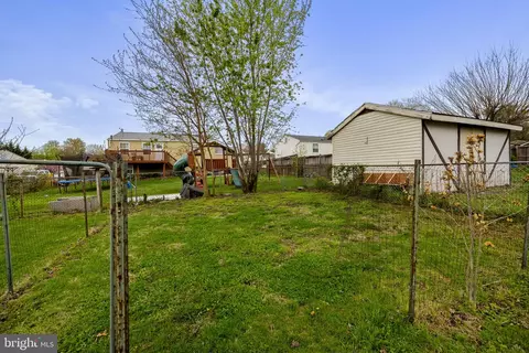1306 E Beech Rd, Sterling, VA 20164 photo 33