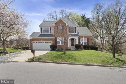 46569 Hampshire Station Dr, Sterling, VA 20165