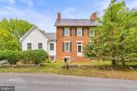 38684 Mount Gilead Rd, Leesburg, VA 20175