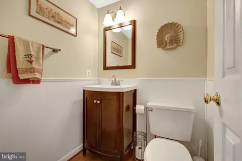 20925 Rubles Mill Ct, Ashburn, VA 20147 photo 11