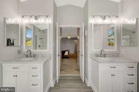 20925 Rubles Mill Ct, Ashburn, VA 20147 photo 38