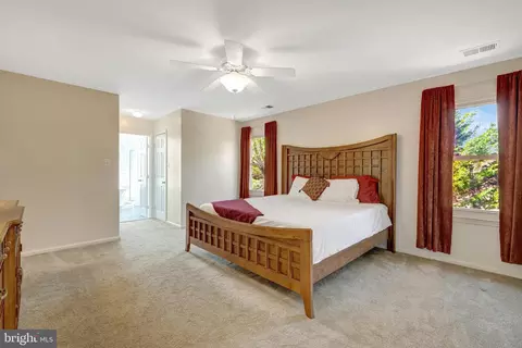 20925 Rubles Mill Ct, Ashburn, VA 20147 photo 31