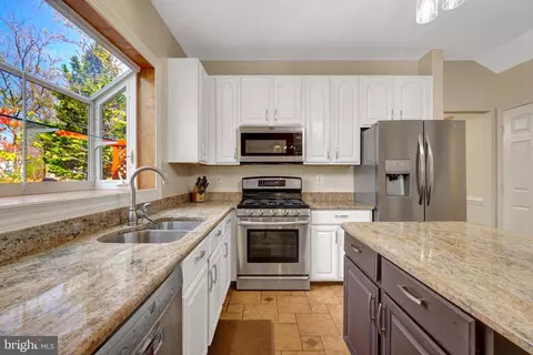 20925 Rubles Mill Ct, Ashburn, VA 20147 photo 23