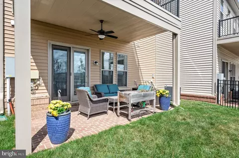 Exterior - 42791 Macbeth Ter, Ashburn, VA 20148 photo 6 of 12