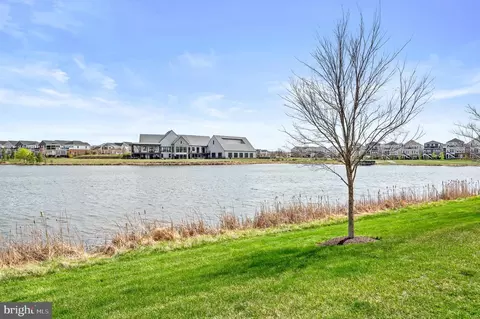 View/Area - 42791 Macbeth Ter, Ashburn, VA 20148 photo 3 of 4