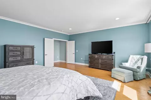 Bedroom - 42791 Macbeth Ter, Ashburn, VA 20148 photo 2 of 8