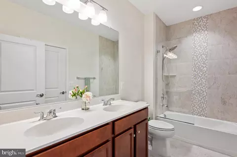 Bath - 42791 Macbeth Ter, Ashburn, VA 20148 photo 2 of 2