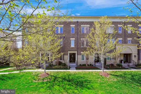 22808 Goldsborough Ter, Brambleton, VA 20148