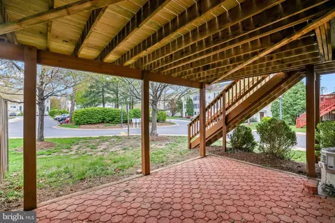 20198 Bar Harbor Ter, Ashburn, VA 20147 photo 29
