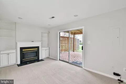 20198 Bar Harbor Ter, Ashburn, VA 20147 photo 23