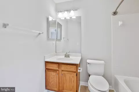 20198 Bar Harbor Ter, Ashburn, VA 20147 photo 18