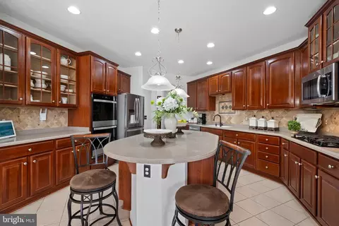 40495 Banshee Dr, Leesburg, VA 20175 photo 14