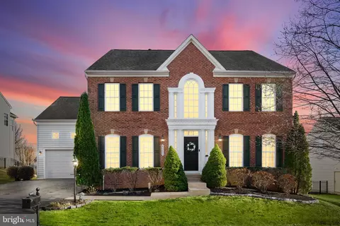 40495 Banshee Dr, Leesburg, VA 20175