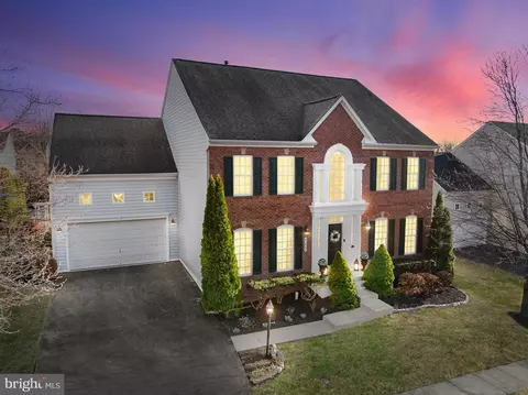 40495 Banshee Dr, Leesburg, VA 20175 photo 4