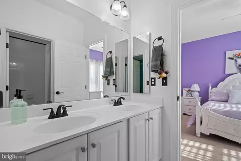 40495 Banshee Dr, Leesburg, VA 20175 photo 32