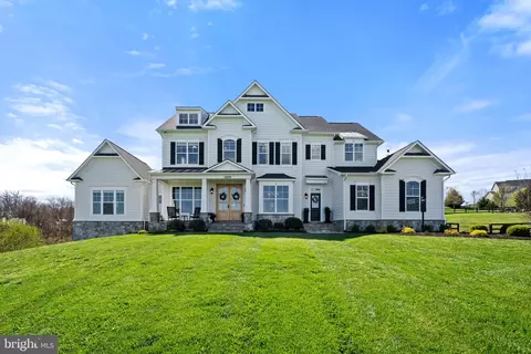 18639 Wild Raspberry Dr, Purcellville, VA 20132
