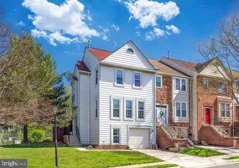 46868 Trumpet Cir, Sterling, VA 20164