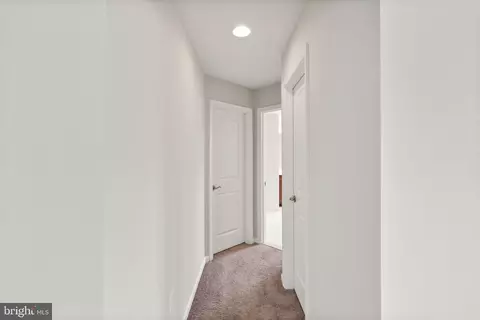 Entry Way - 22835 Trailing Rose Ct, Ashburn, VA 20148 photo 12 of 23