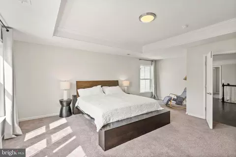 Bedroom - 22835 Trailing Rose Ct, Ashburn, VA 20148 photo 5 of 8