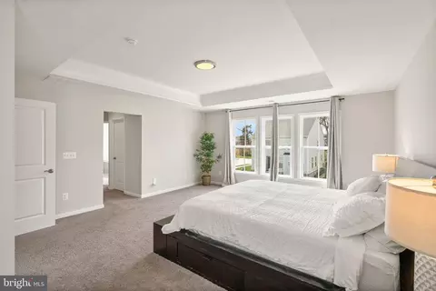 Bedroom - 22835 Trailing Rose Ct, Ashburn, VA 20148 photo 4 of 8