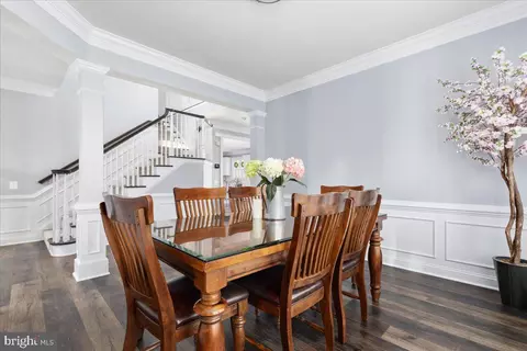 25539 Taylor Crescent Dr, Chantilly, VA 20152 photo 5
